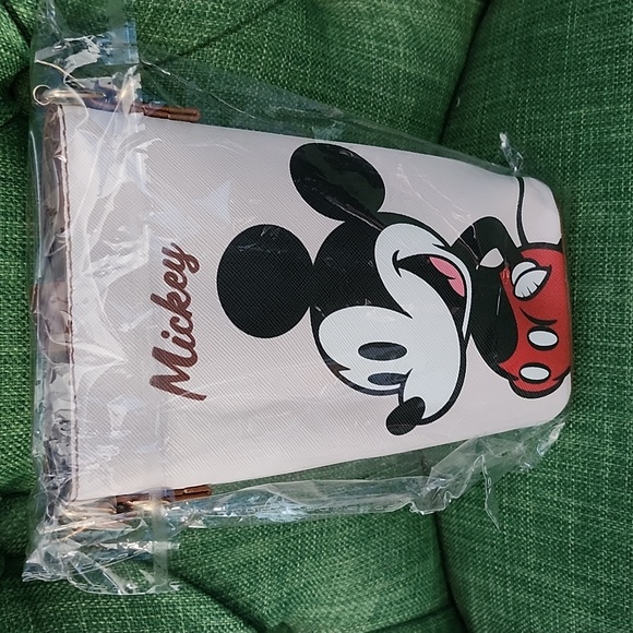 Disney Mickey Mouse Crossbody Bag - Picture 5 of 5